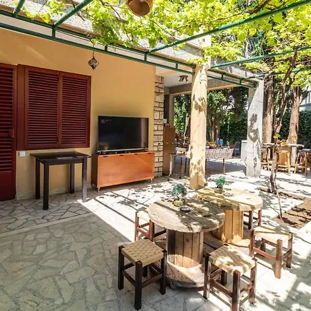 Hostel Budva