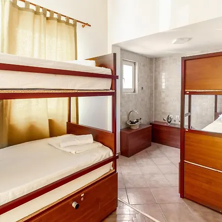 Hostel Budva